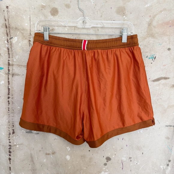 Tracksmith Van Cortlandt Grand Shorts - Picture 4 of 4